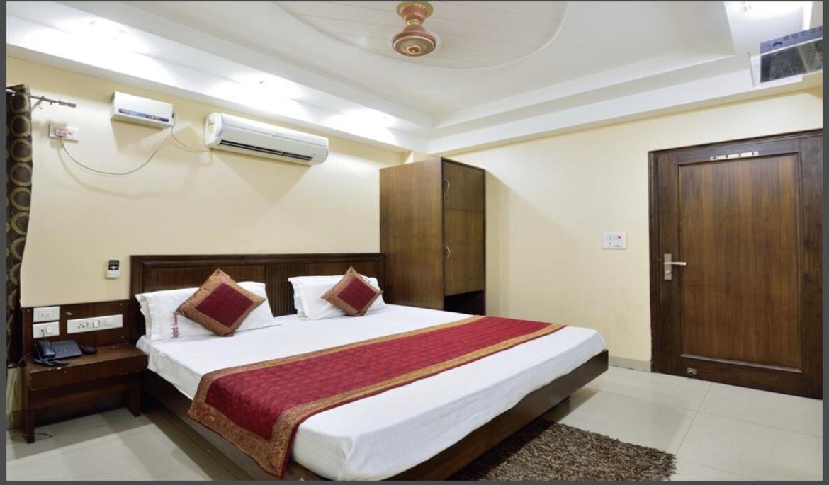 Hotel Gaylord International - ניו דלהי מראה חיצוני תמונה